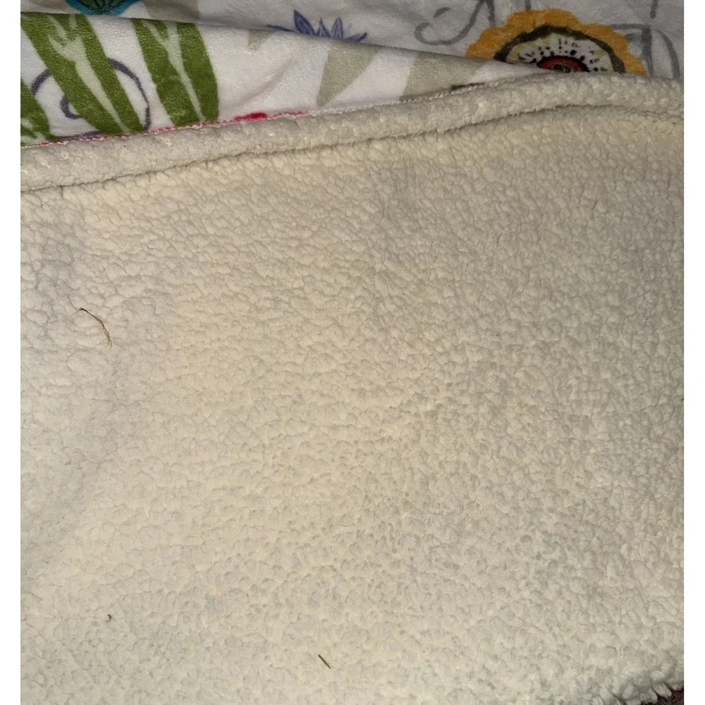 Carstens Field of Flowers Plush Sherpa Throw Blanket 52